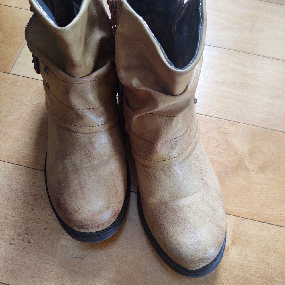 Pierre Dumas Perham 1 Ankle Boot
